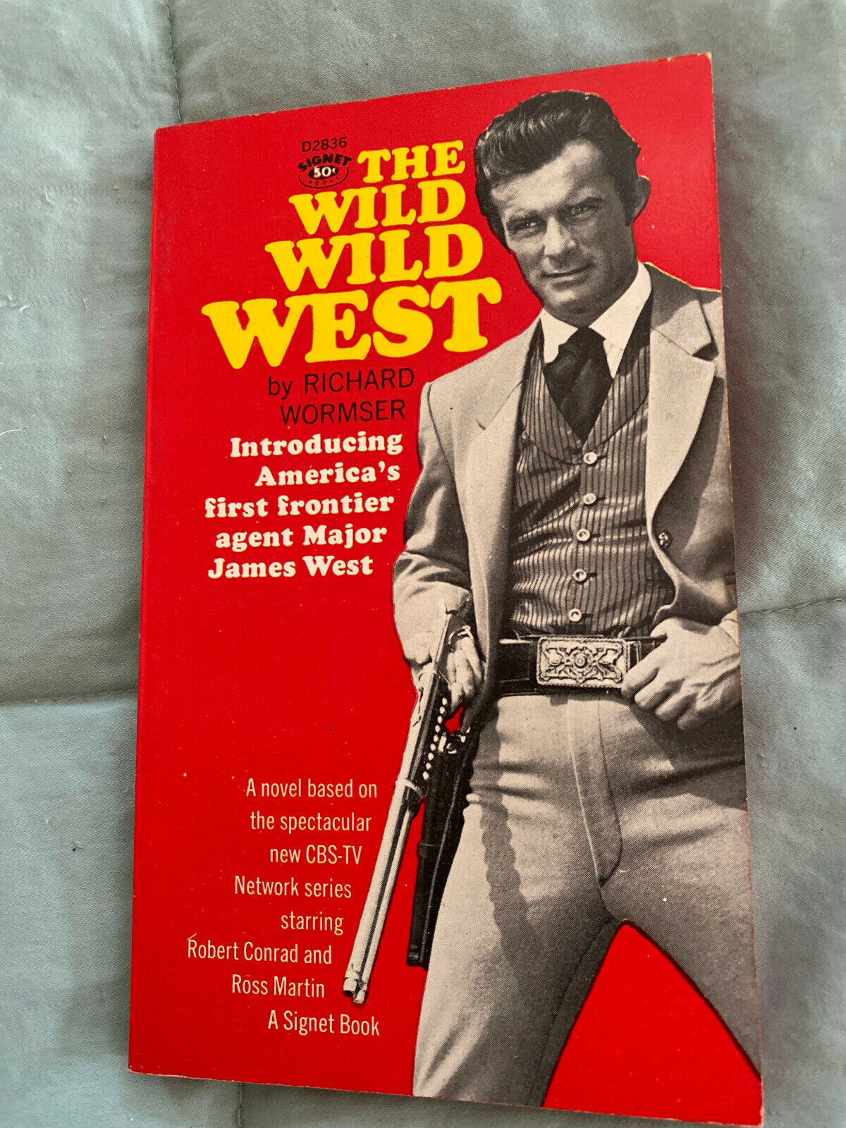 The Wild Wild West - TV tie-in Signet D2836 first Jan 1966 VG+++ unread copy