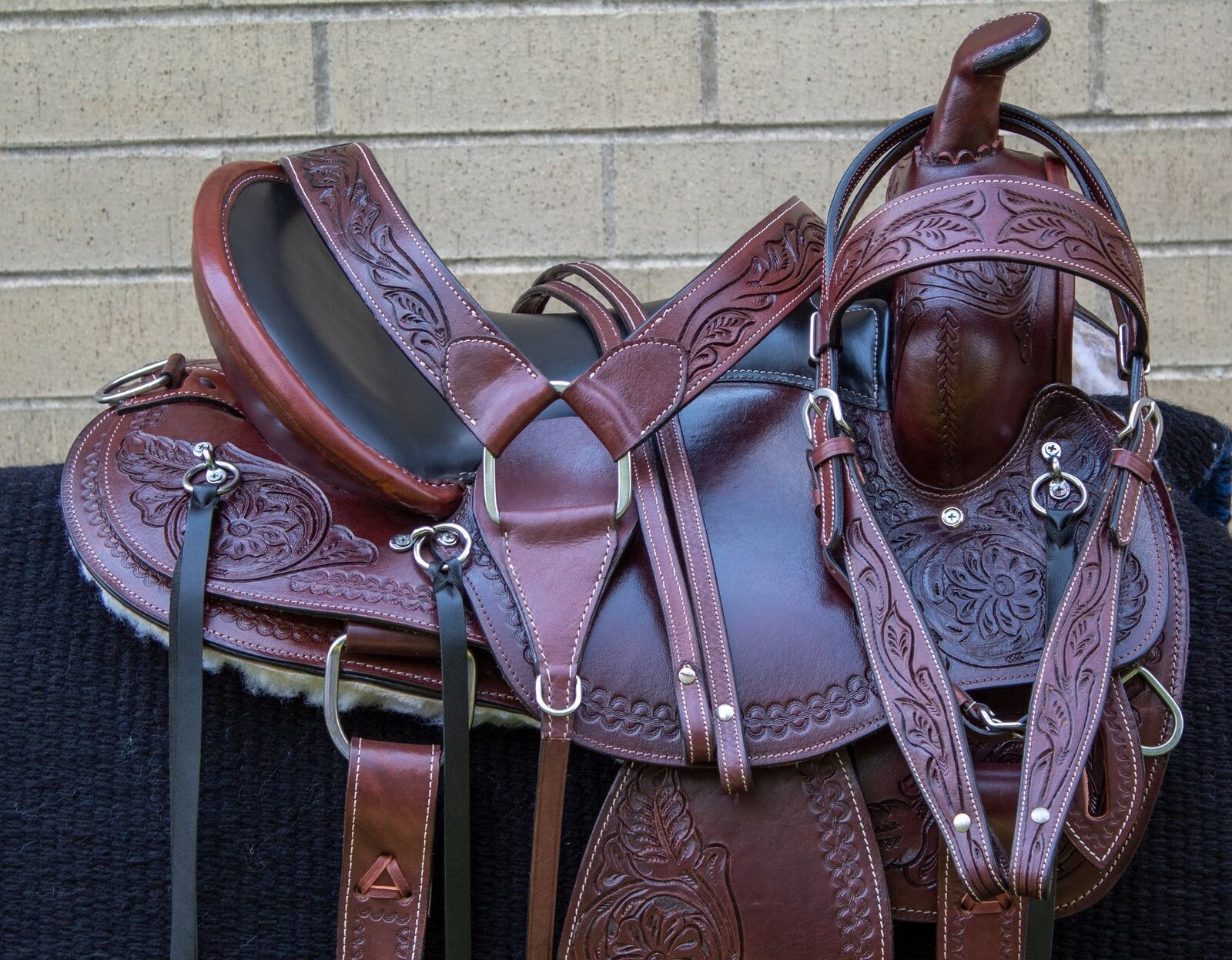 15” 16” 17” 18” Western Horse Saddle Leather Endurance Comfy Trail Tack Set Used